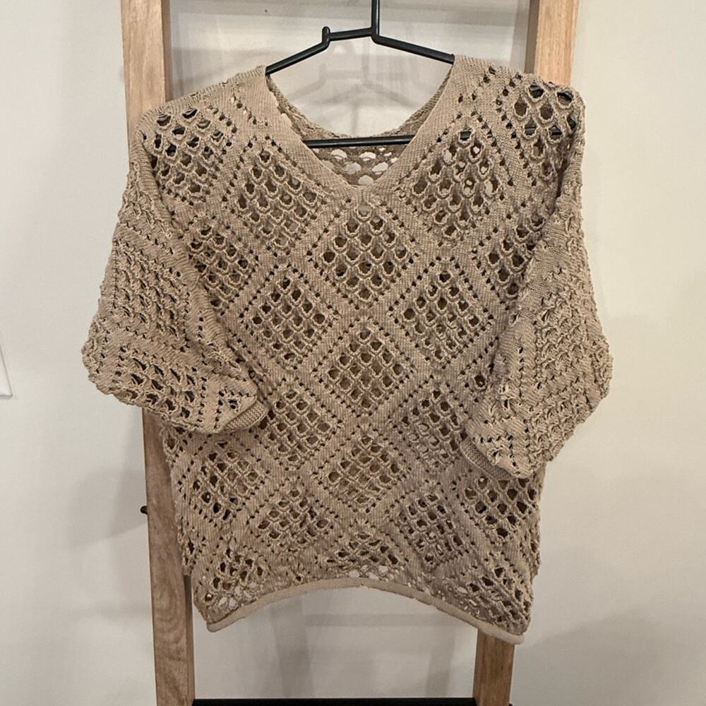 SHEIN Tan V-Neck Knit Sweater M